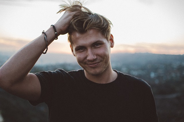 tahání za vlasy